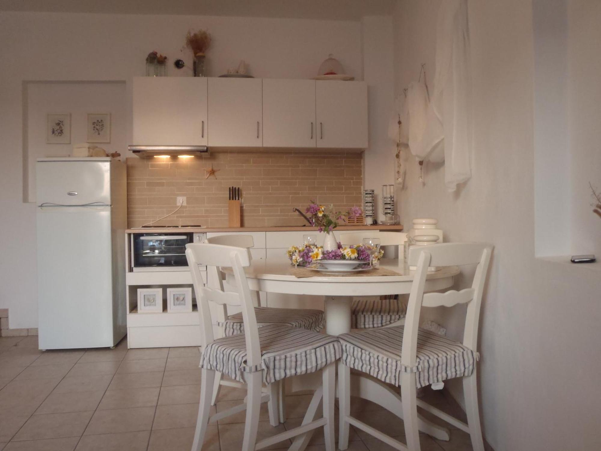 Plori Studios And Apartments Aegiali Luaran gambar