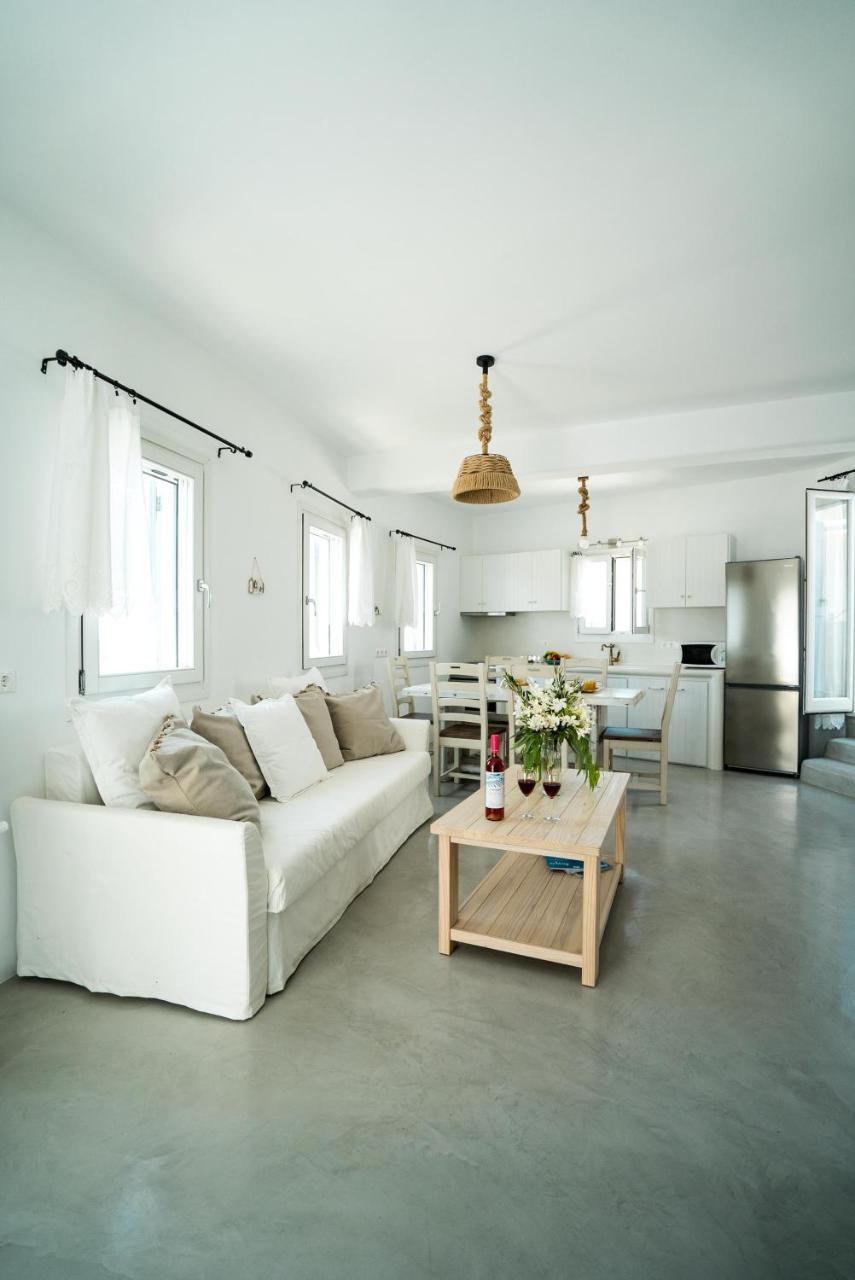 Plori Studios And Apartments Aegiali Luaran gambar