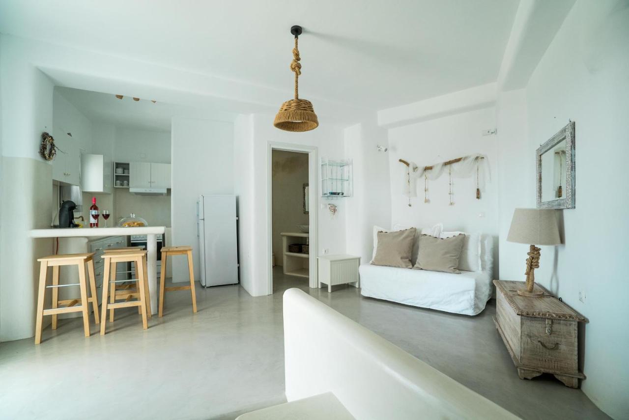 Plori Studios And Apartments Aegiali Luaran gambar